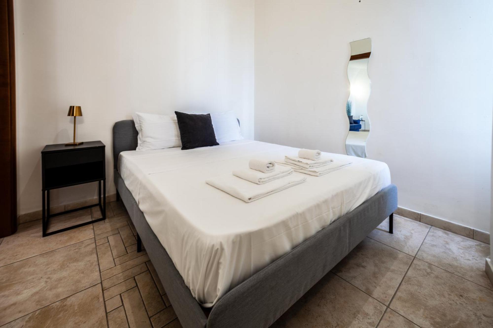 Mh Suites Rooms Apartments Bacoli Extérieur photo