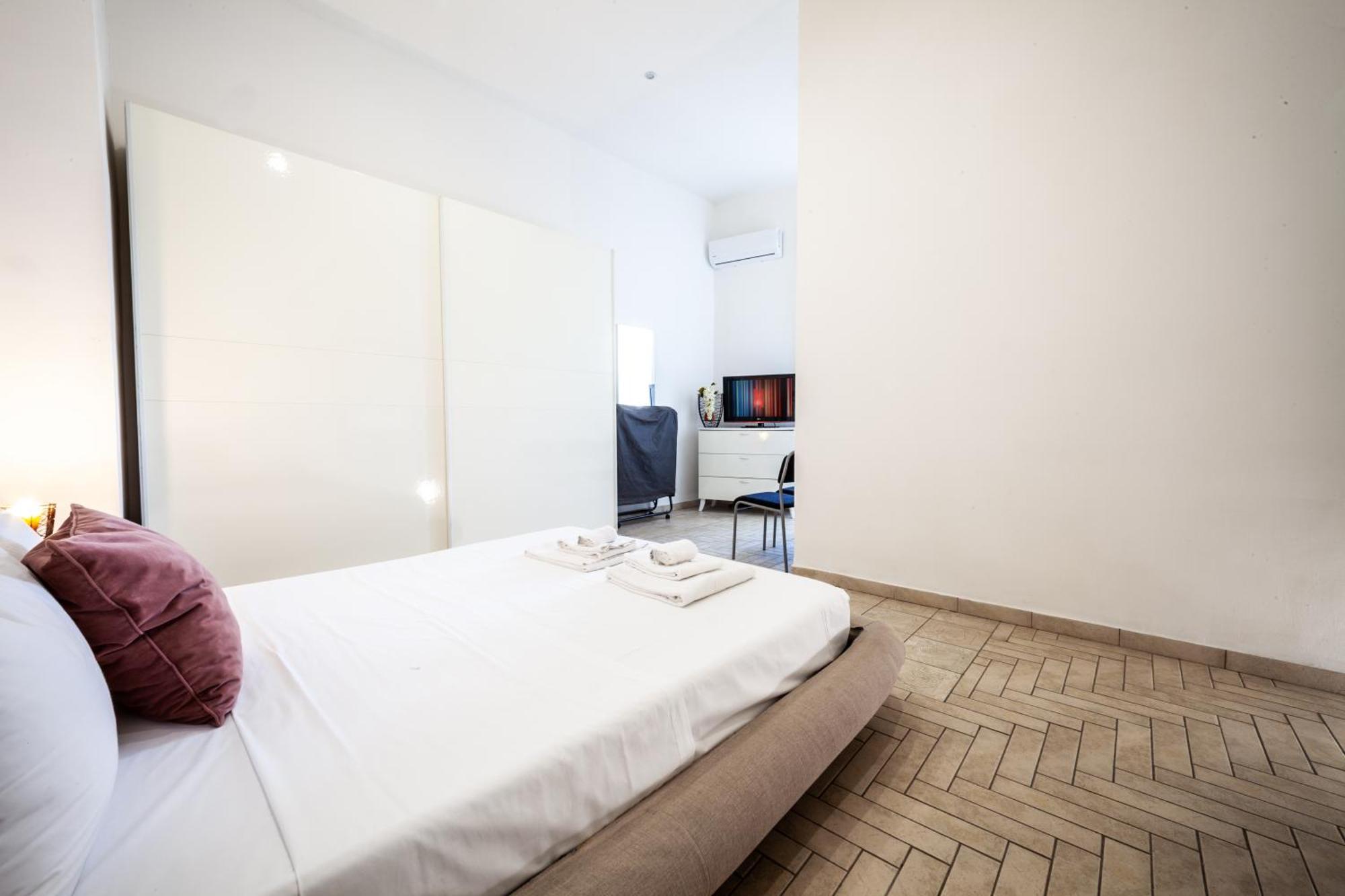 Mh Suites Rooms Apartments Bacoli Chambre photo
